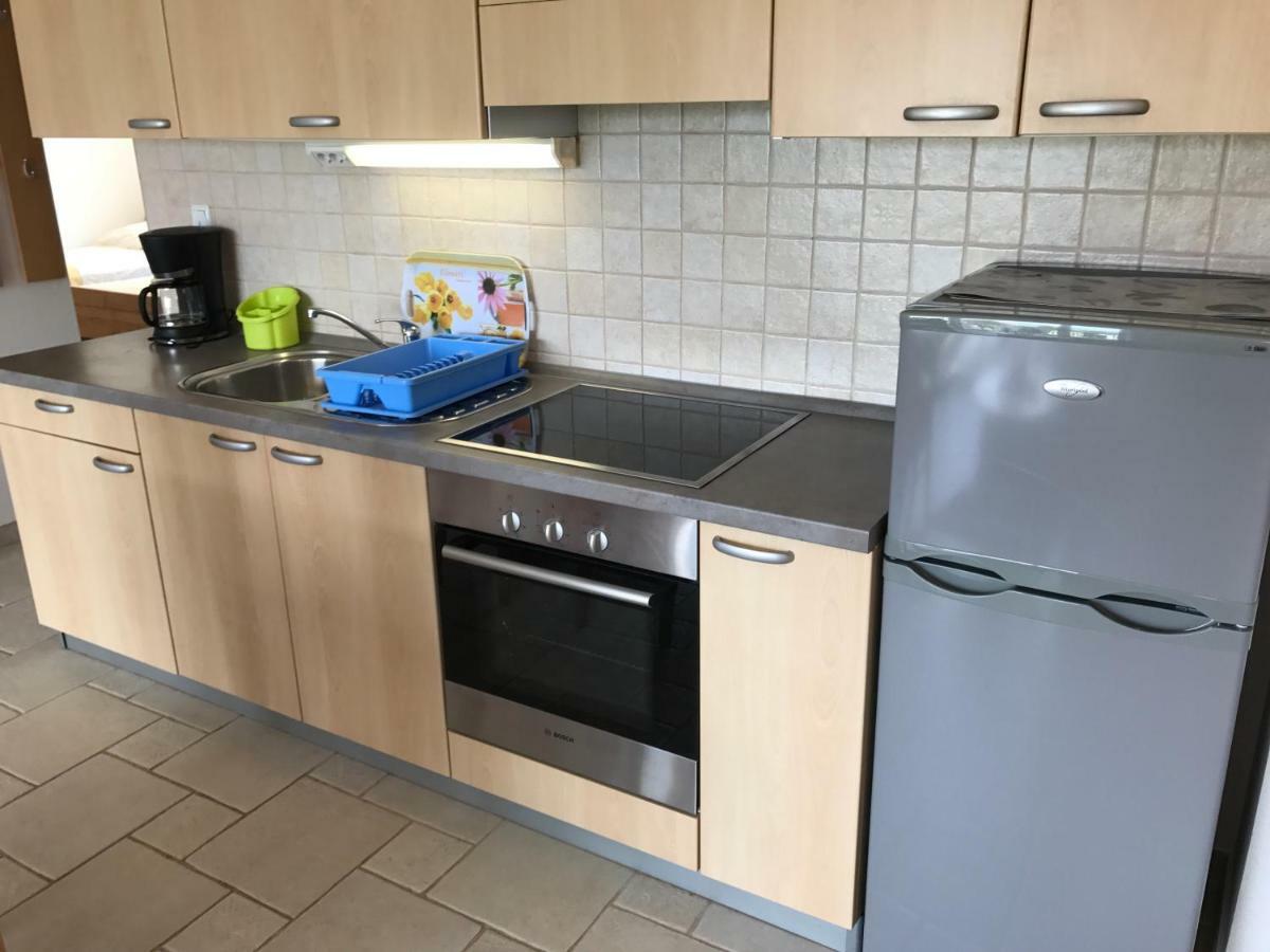 Apartmani Marija Klimno B Екстериор снимка