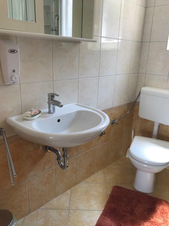 Apartmani Marija Klimno B Екстериор снимка